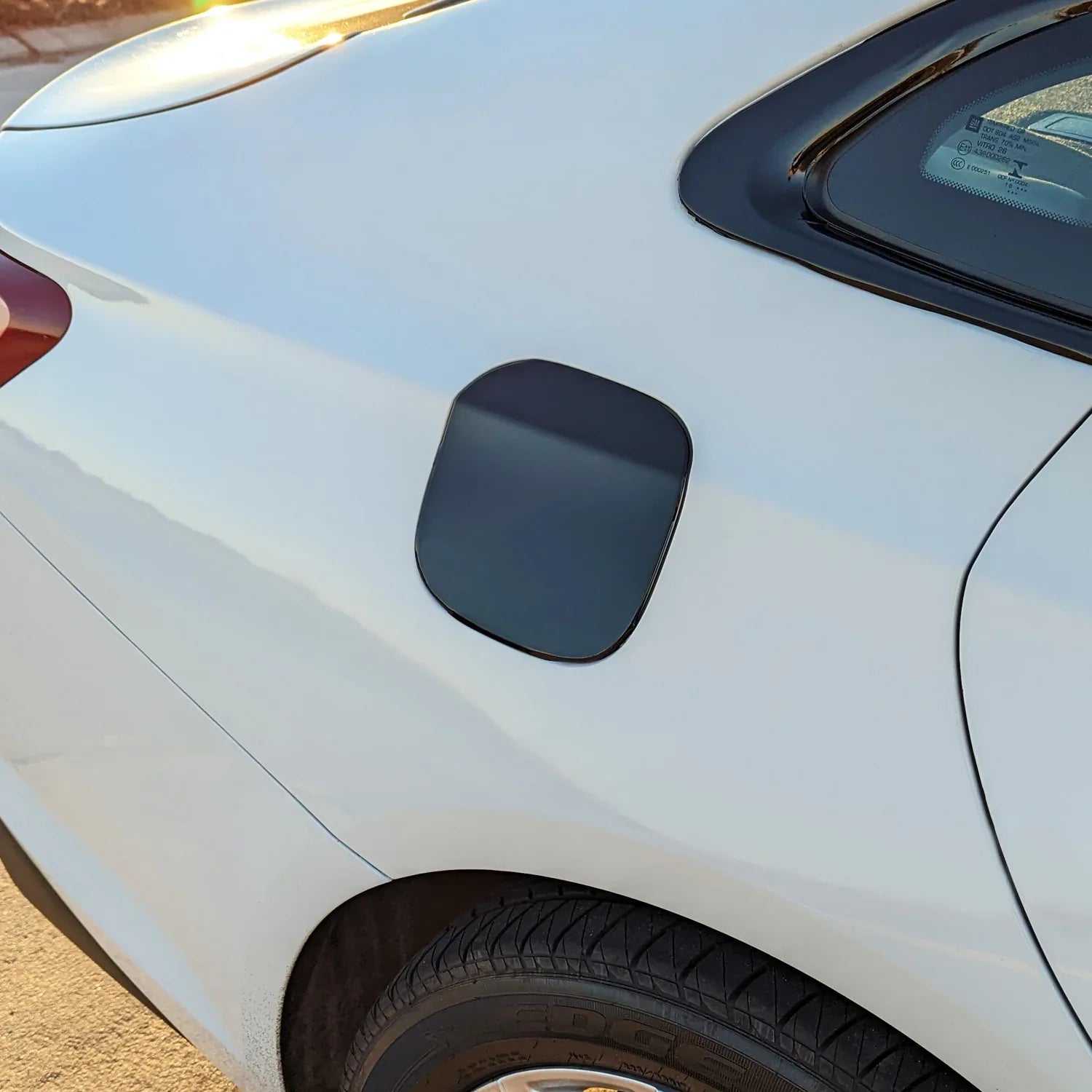 2019-2025 Chevrolet Malibu | Gas Cap PreCut Vinyl Wrap