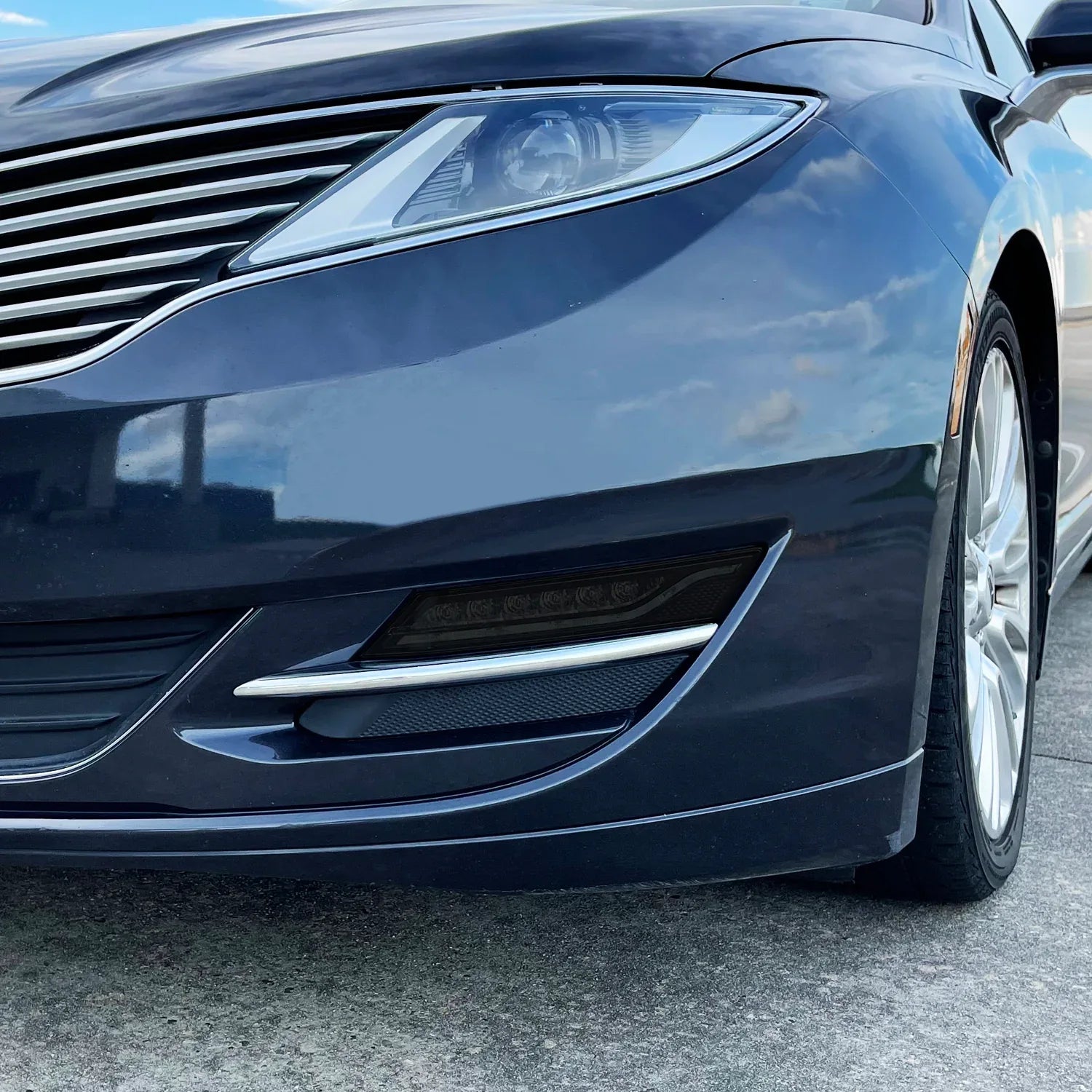 2013-2016 Lincoln MKZ | Fog Light PreCut Tint Overlays