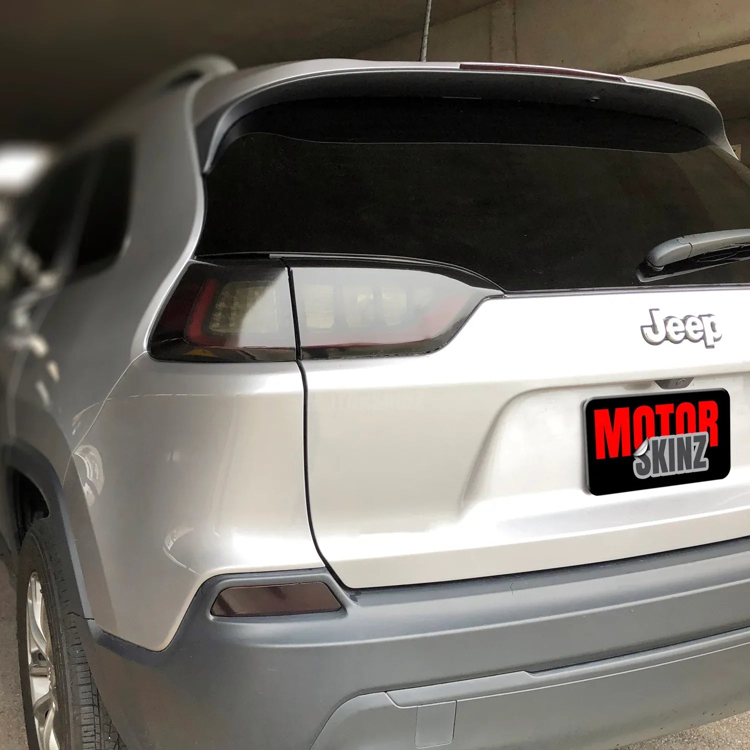 2019-2022 Jeep Cherokee | Tail Light PreCut Tint Overlays