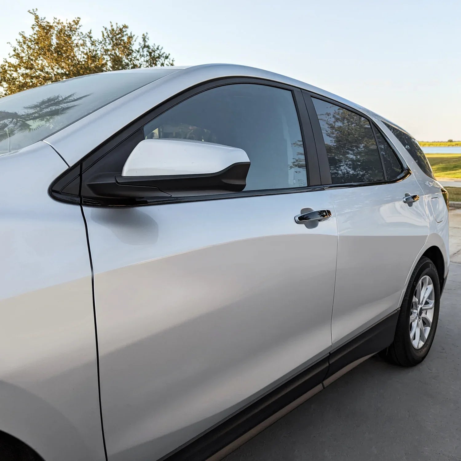2018-2024 Chevrolet Equinox | Window Trim Chrome Delete PreCut Vinyl Wrap