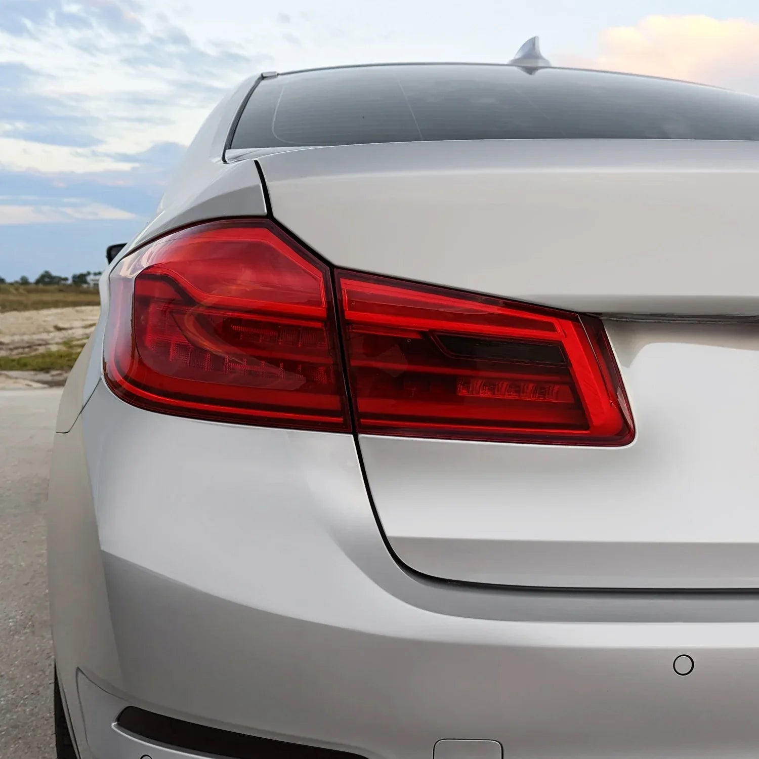 2017-2020 BMW 5 Series G30 | Reverse Light PreCut Tint Overlays