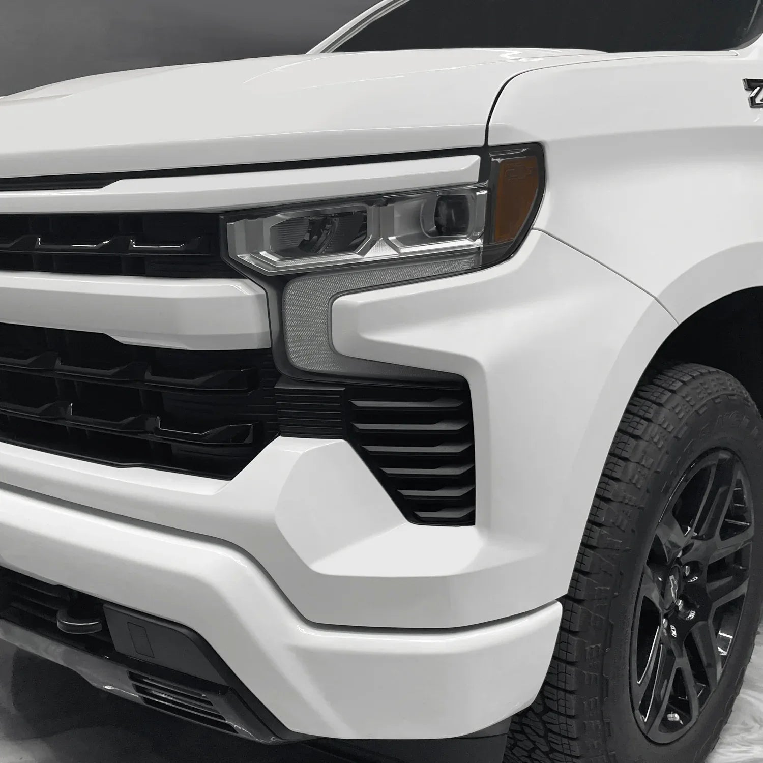 2022-2025 Chevrolet Silverado 1500 | Headlight Side Marker PreCut Tint Overlays