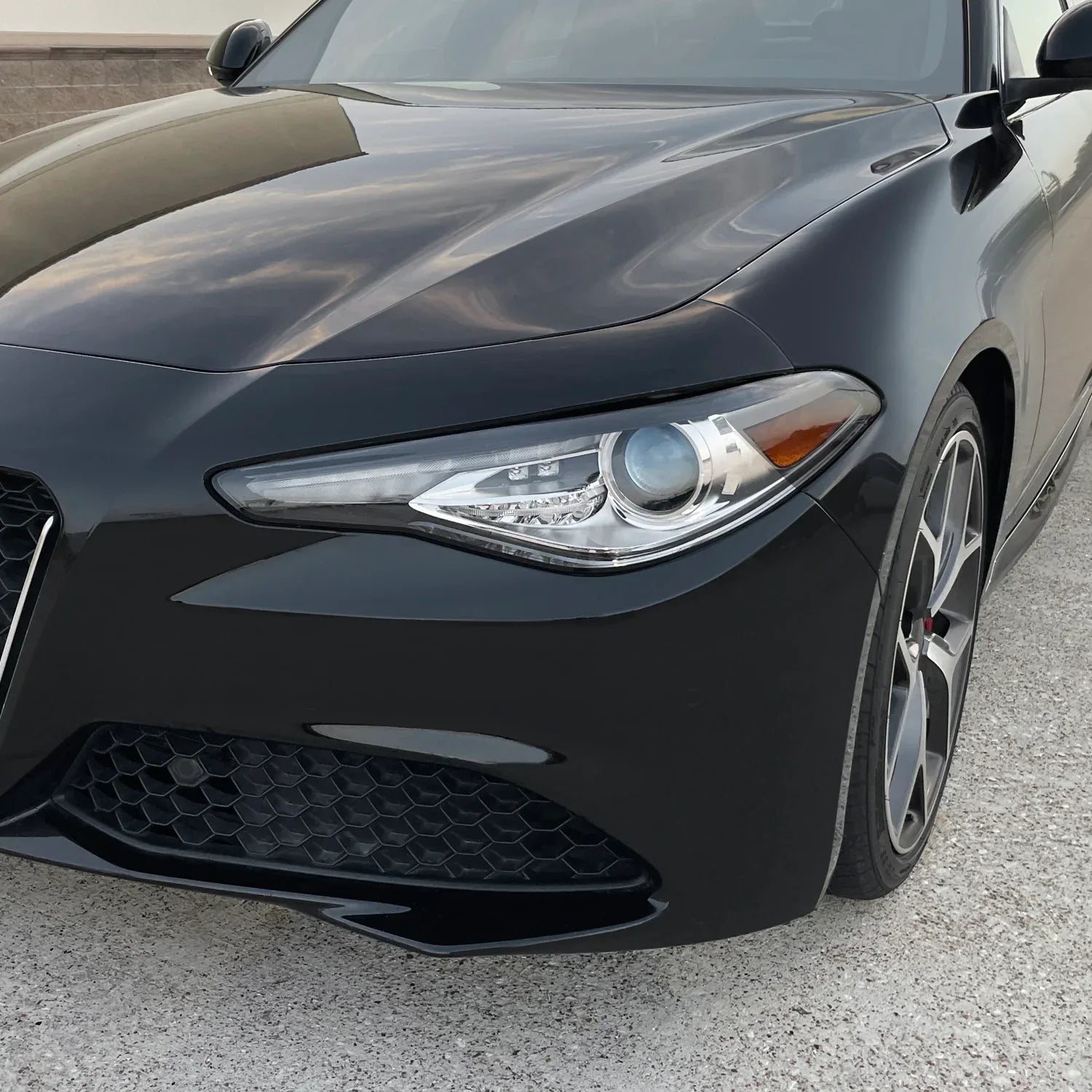 2017-2023 Alfa Romeo Giulia | Headlight Side Marker PreCut Tint Overlays