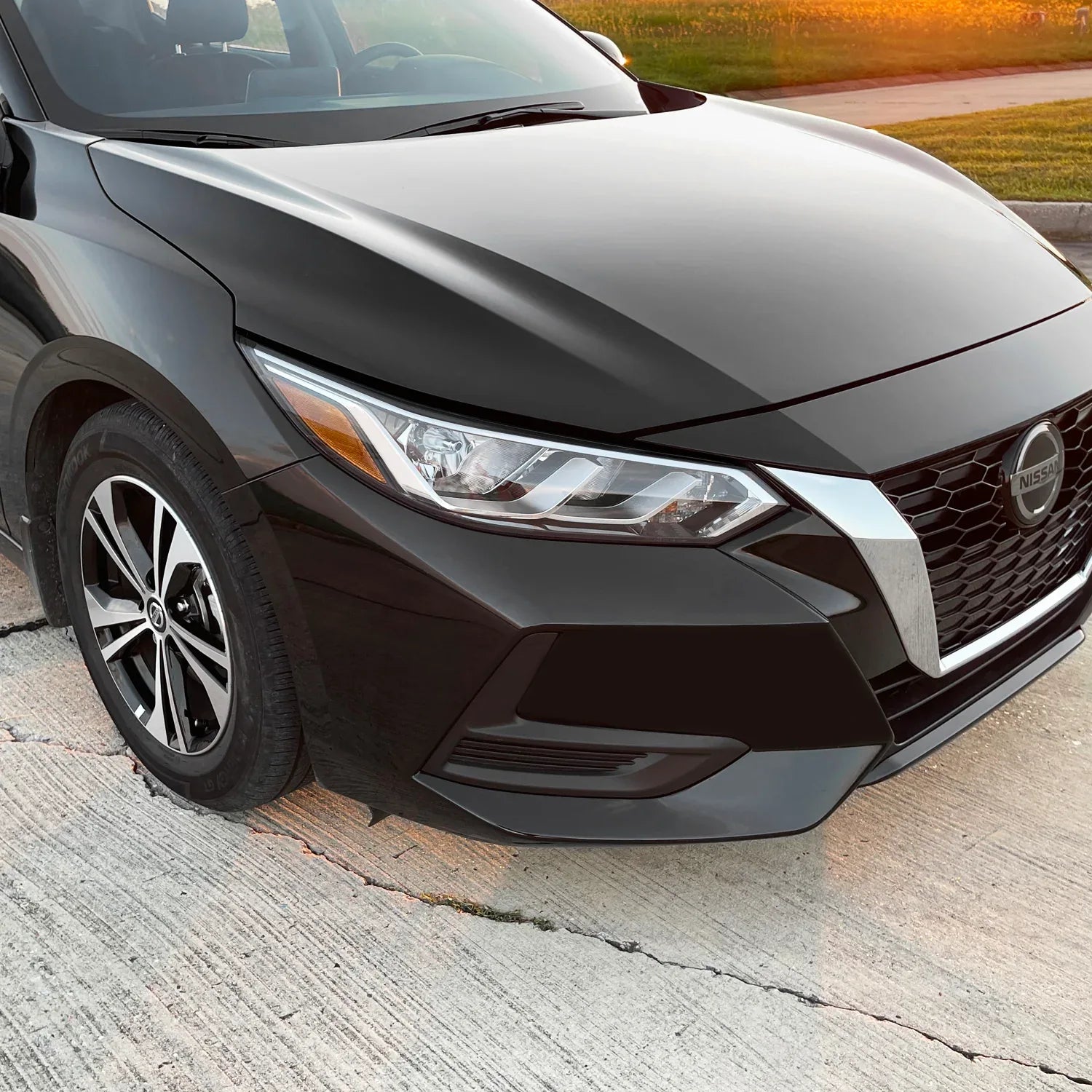 2020-2023 Nissan Sentra | Headlight Eyelid PreCut Vinyl Overlays