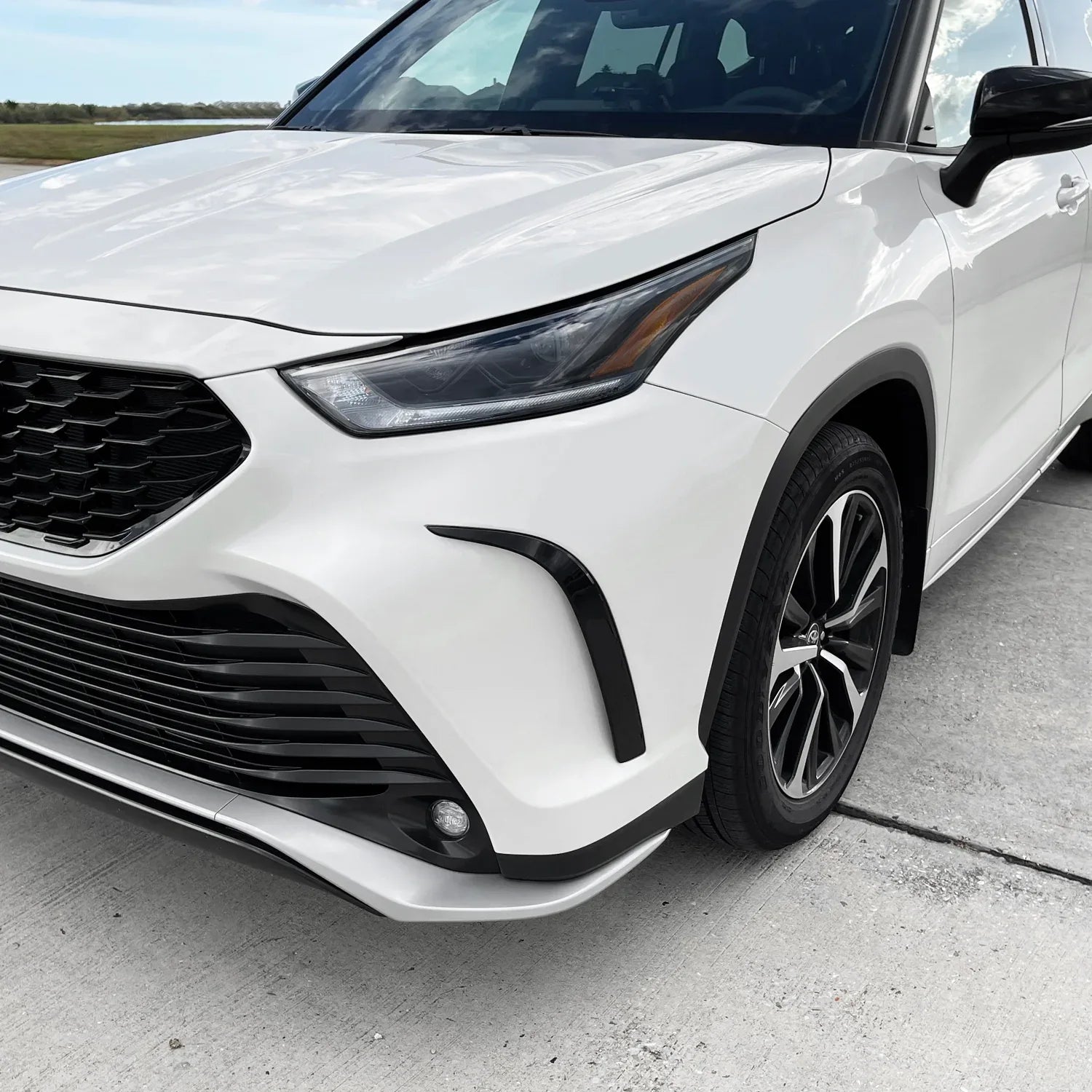 2020-2023 Toyota Highlander | Headlight Side Marker PreCut Vinyl Overlays