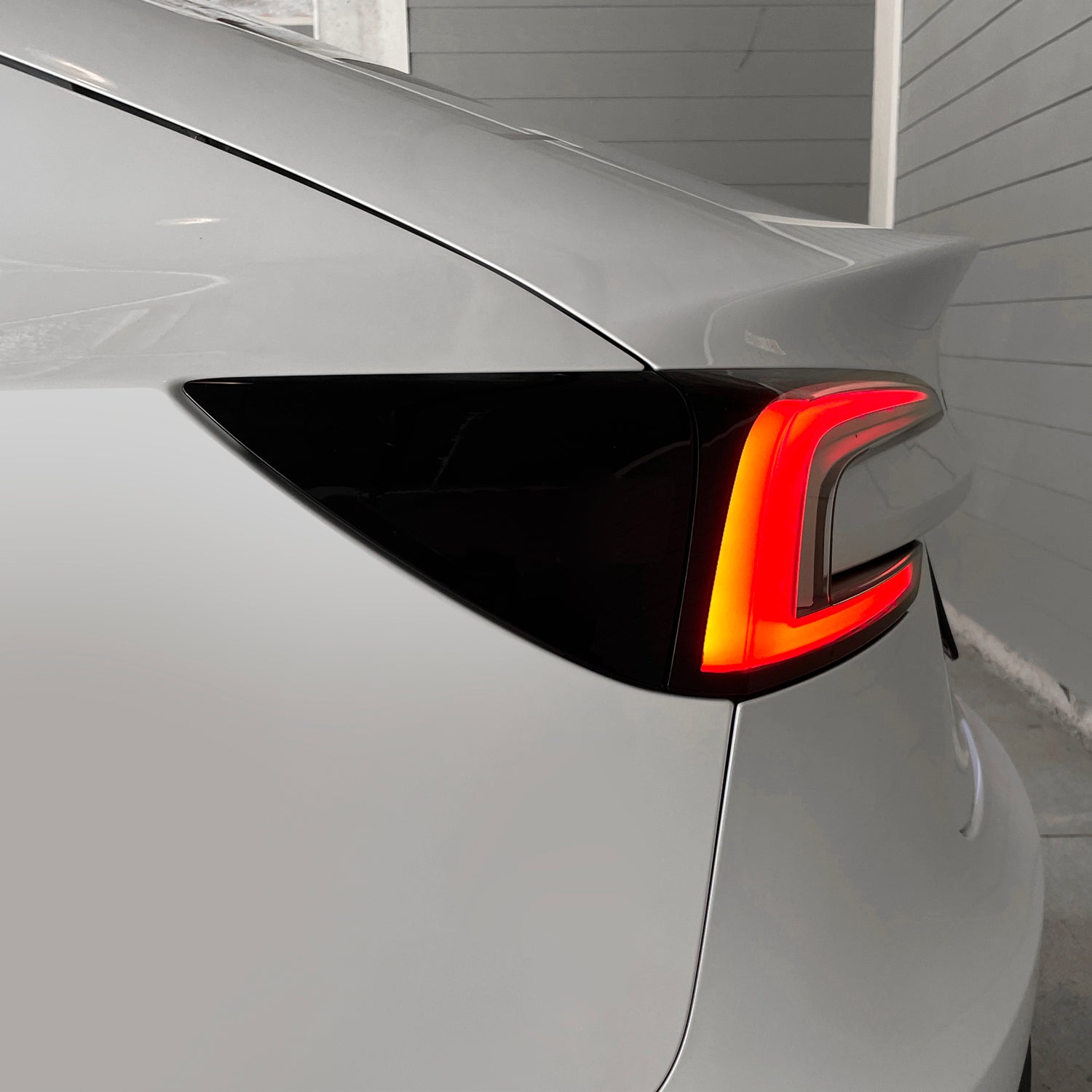 2024-2027 Tesla Model 3 | Tail Light Side Marker PreCut Tint Overlays