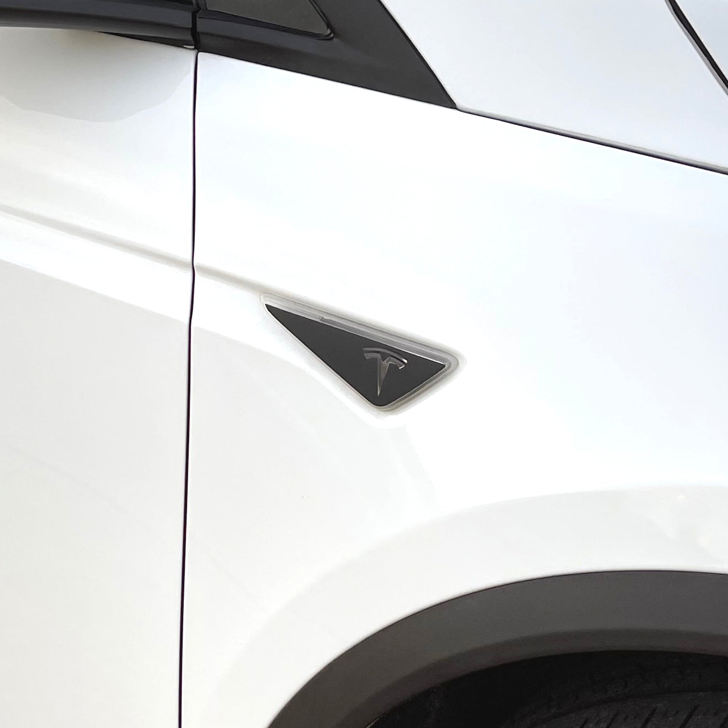 2016 Tesla Model X | Fender Trim Chrome Delete PreCut Vinyl Wrap