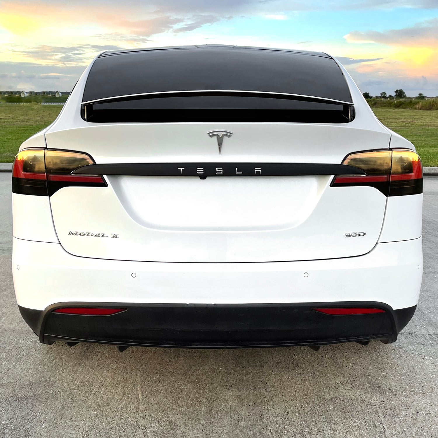 2016-2021 Tesla Model X | Rear Trunk Trim Chrome Delete PreCut Vinyl Wrap