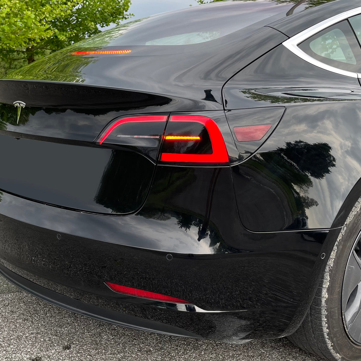 2017-2023 Tesla Model 3 | Tail Light Insert With Reverse & Signal Cutout PreCut Tint Overlays