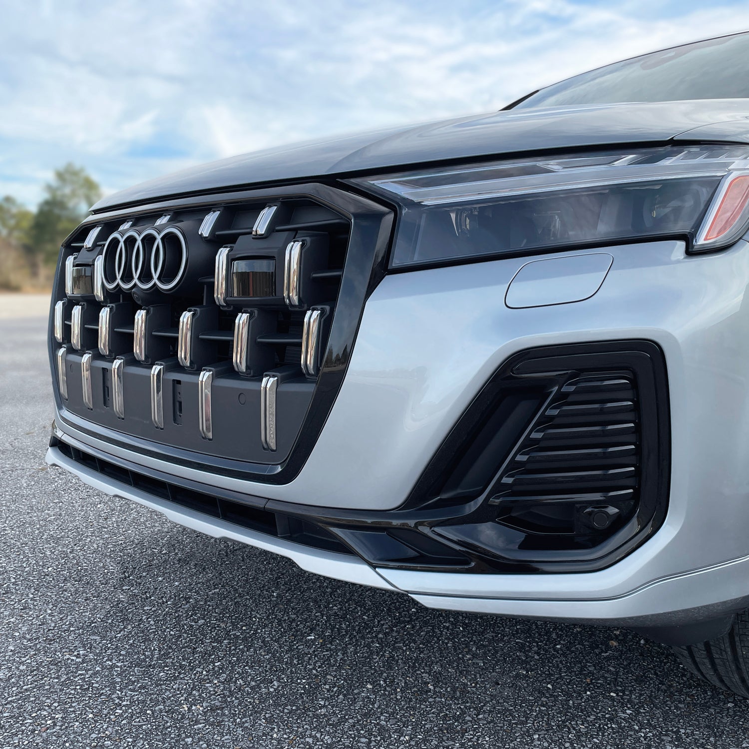 2025-2026 Audi Q7 | Front Grill Trim Chrome Delete PreCut Vinyl Wrap