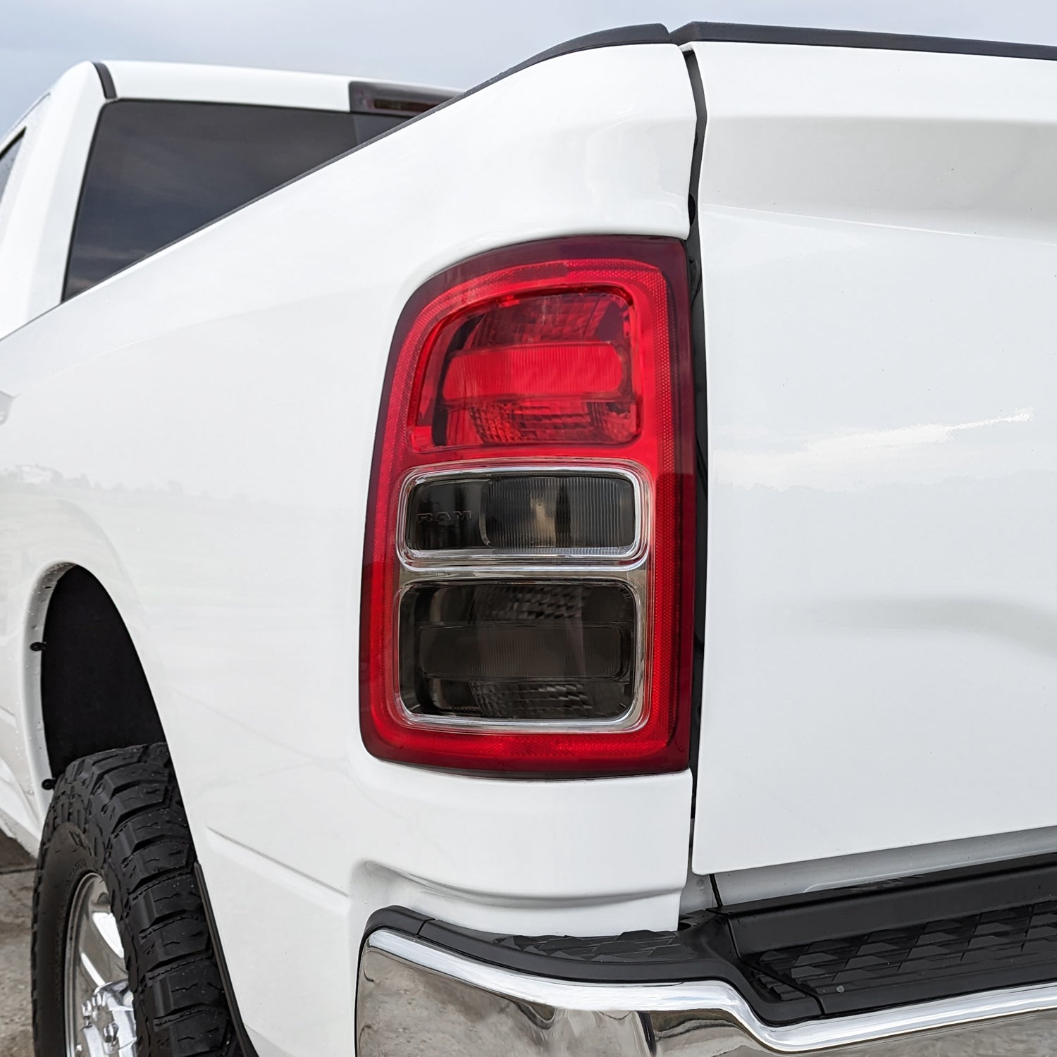 2019-2024 Dodge Ram | Halogen Turn Signal & Reverse Light PreCut Tint Overlays