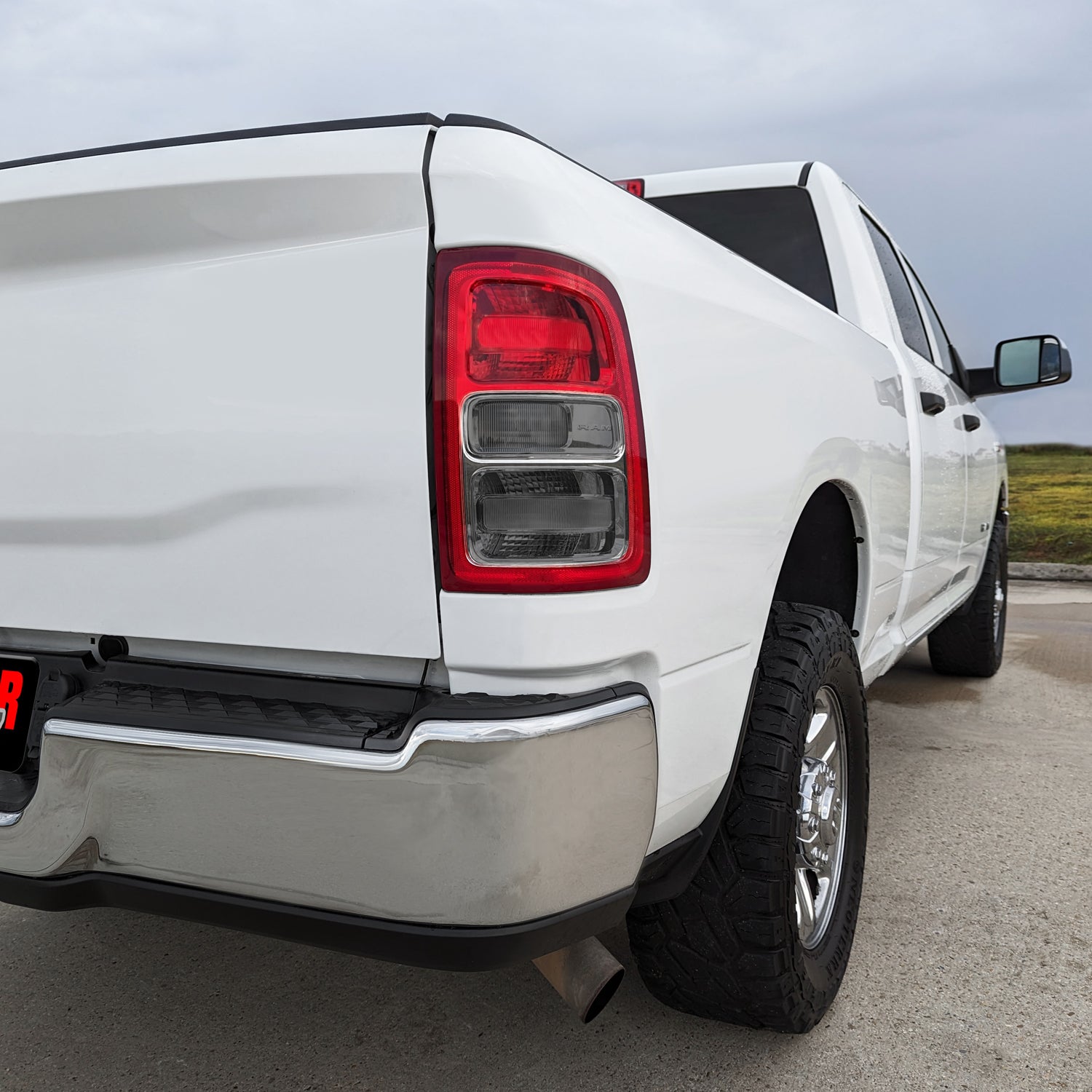 2019-2024 Dodge Ram | Halogen Turn Signal & Reverse Light PreCut Tint Overlays
