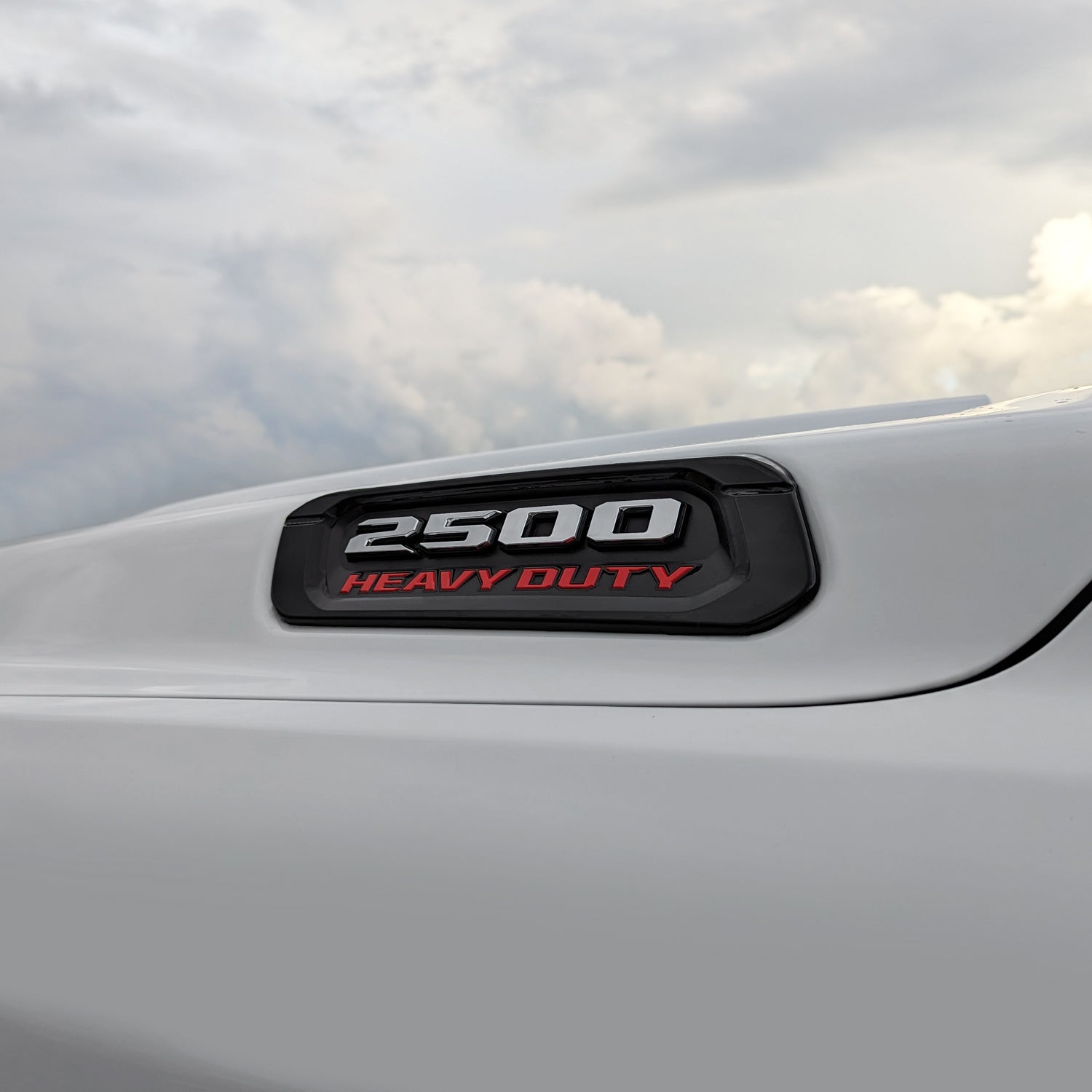 2019-2024 Dodge Ram 2500 | Hood Emblem Trim Chrome Delete PreCut Vinyl Wrap