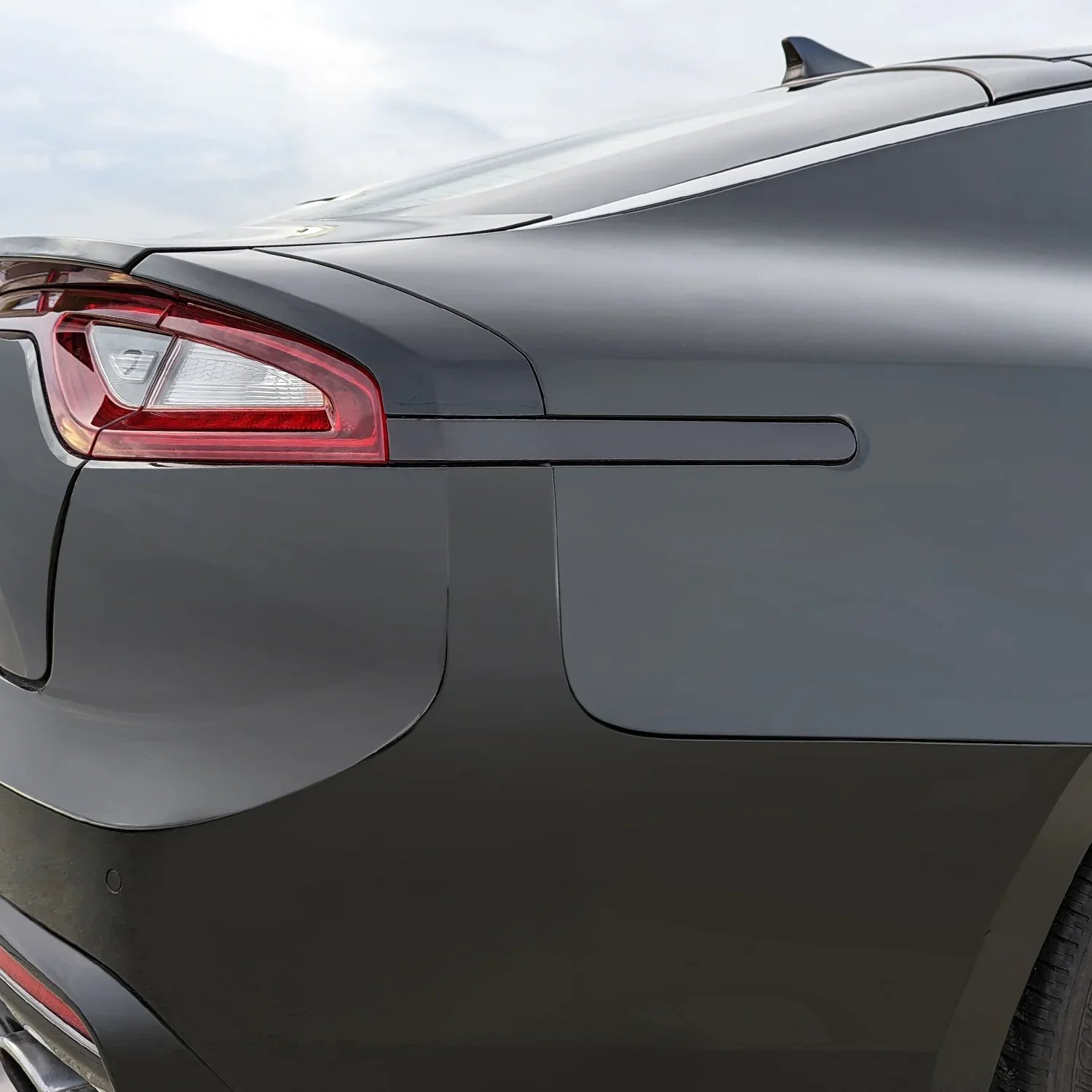 2018-2021 Kia Stinger | Tail Light Side Marker PreCut Tint Overlays