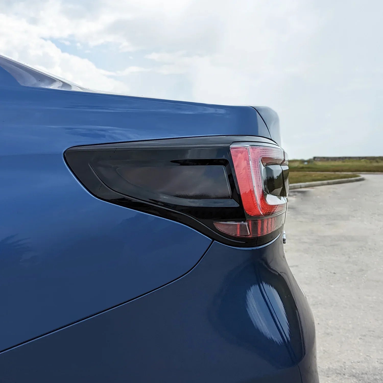 2020-2022 Subaru Legacy | Tail Light Side Marker PreCut Tint Overlays