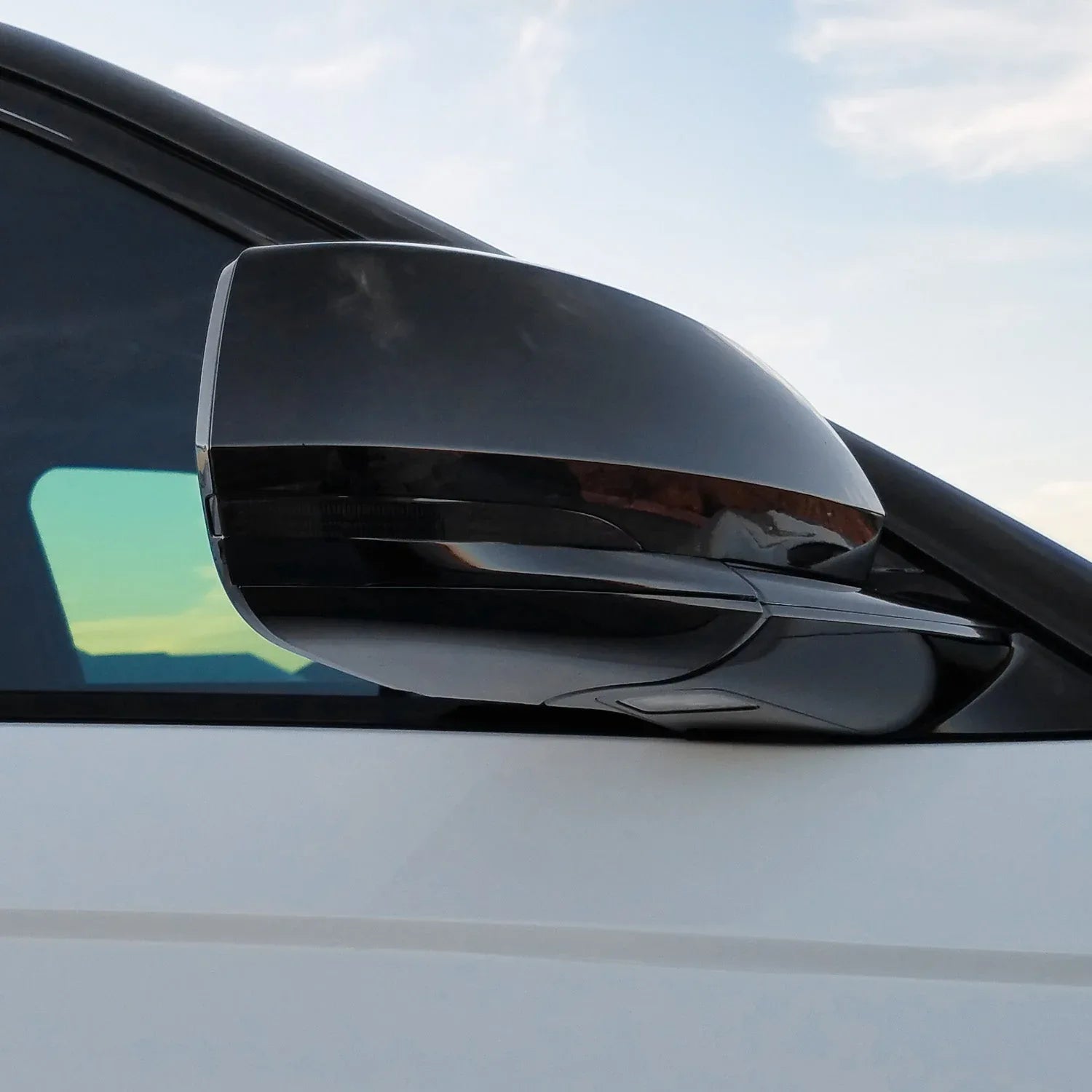 2022-2026 Jeep Grand Cherokee | Mirror Turn Signal PreCut Tint Overlays