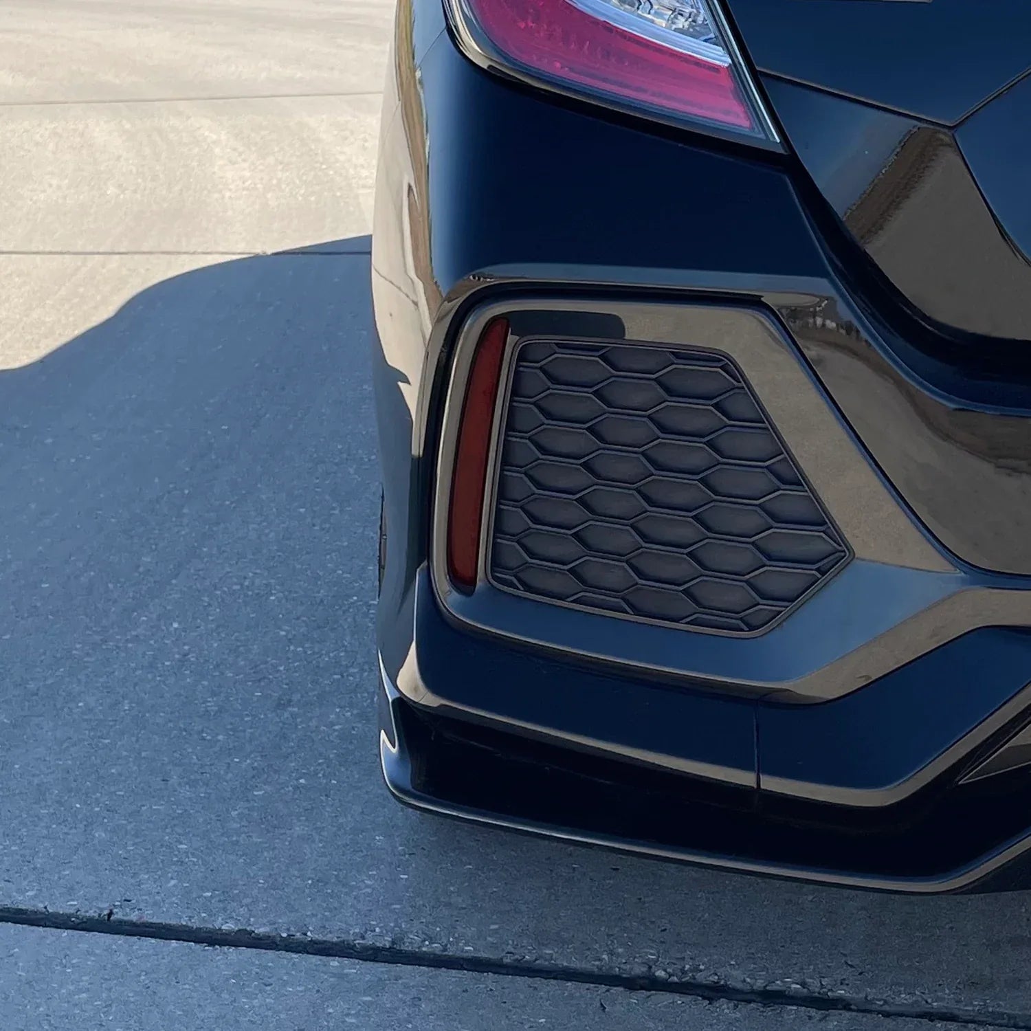 2016-2021 Honda Civic Hatchback | Reflector PreCut Tint Overlays