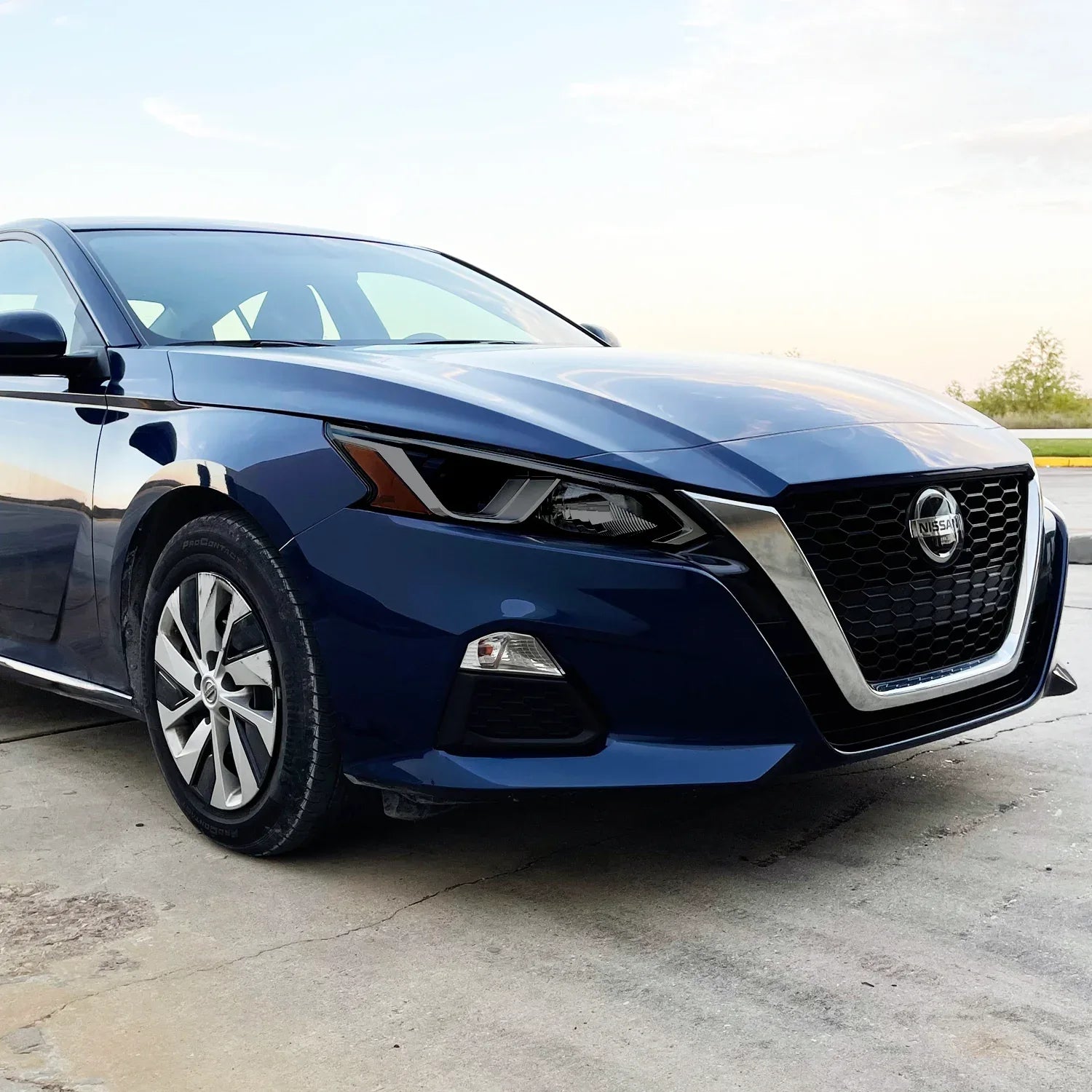 2019-2022 Nissan Altima | Headlight PreCut Tint Overlays