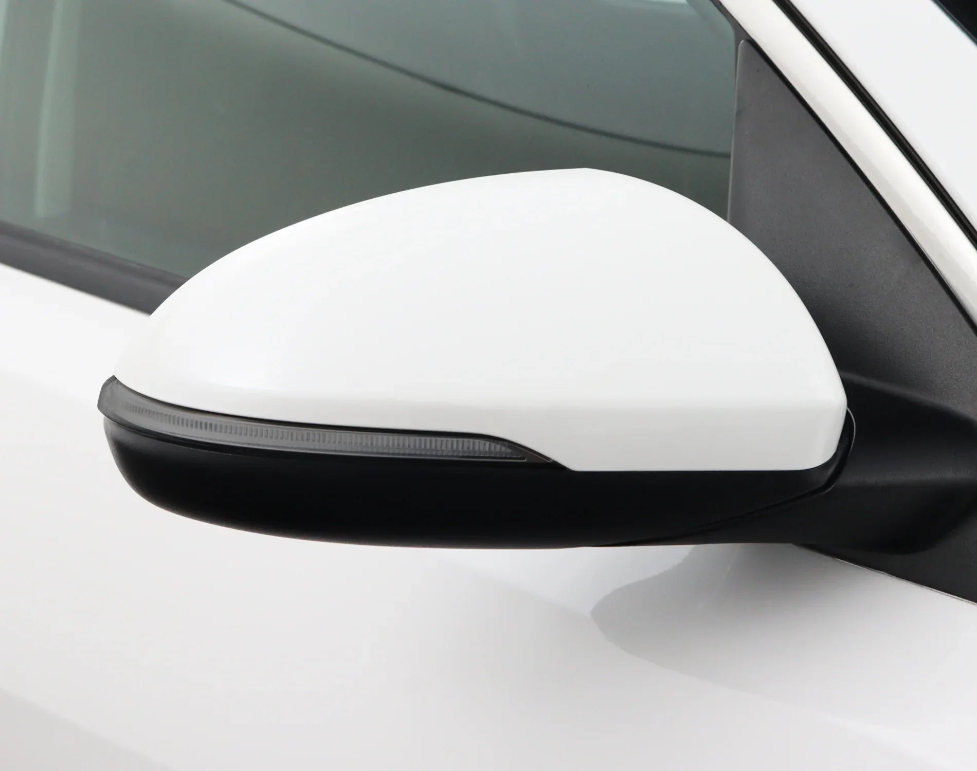 2016-2020 Kia Optima | Mirror Turn Signal PreCut Tint Overlays