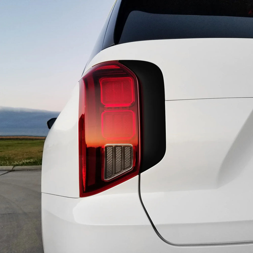 2020-2022 Hyundai Palisade | Tailgate Trim Chrome Delete PreCut Vinyl Wrap