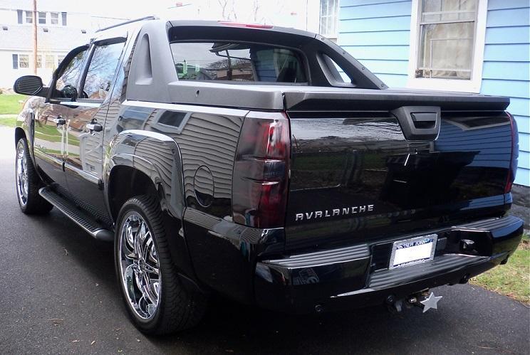 2007-2013 Chevrolet Avalanche | Tail Light PreCut Tint Overlays
