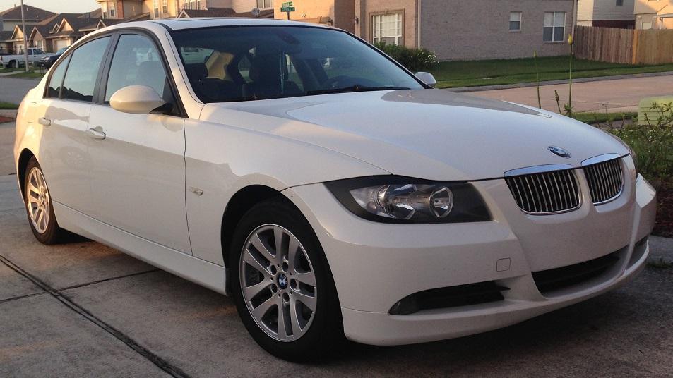 2006-2008 BMW 3 Series E90 | Headlight Eyelid PreCut Tint Overlays