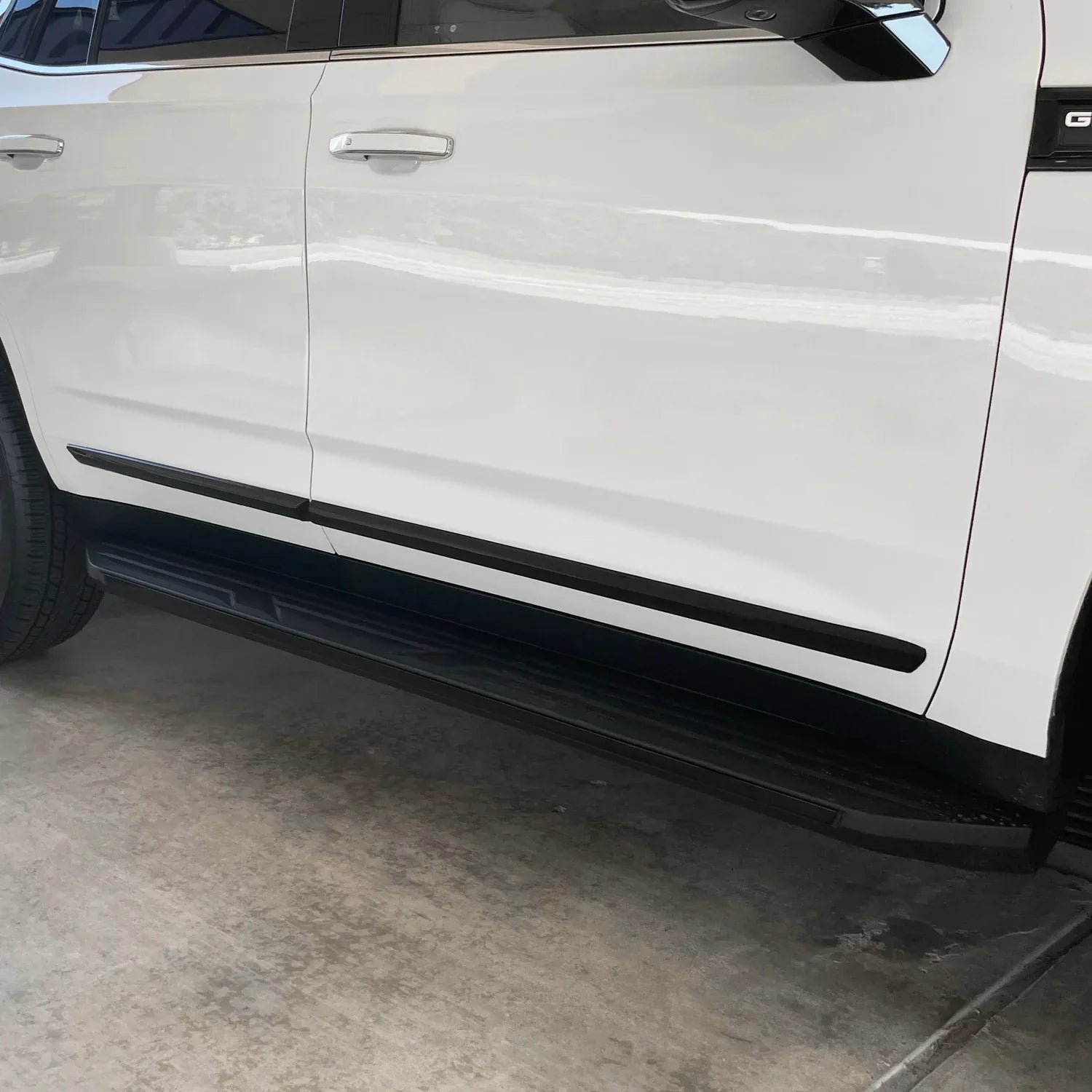 2021-2023 GMC Yukon | Door Molding Trim Chrome Delete PreCut Vinyl Wrap
