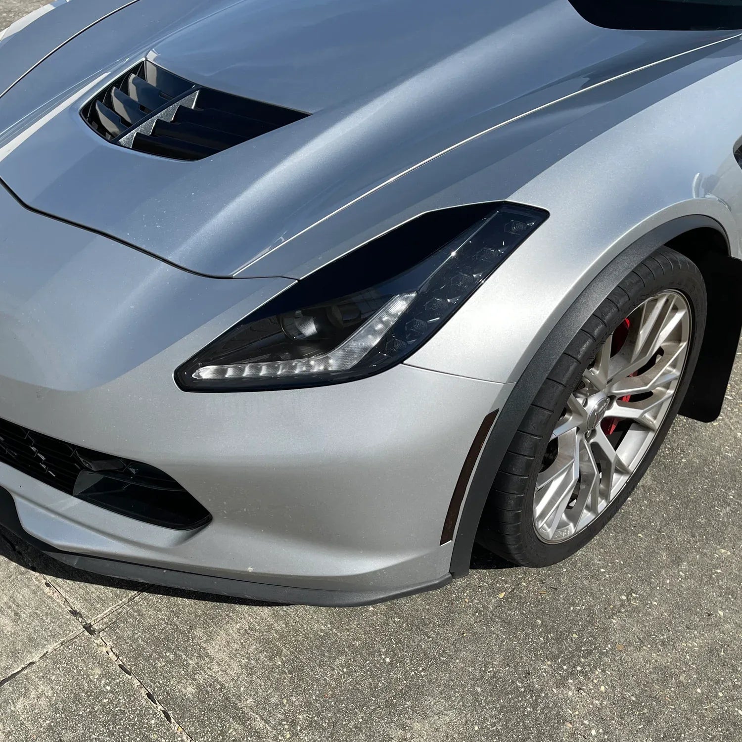 eyelid20p4_abe5ae51-9b34-44d7-9732-a3a46116b1fa - SlickMod