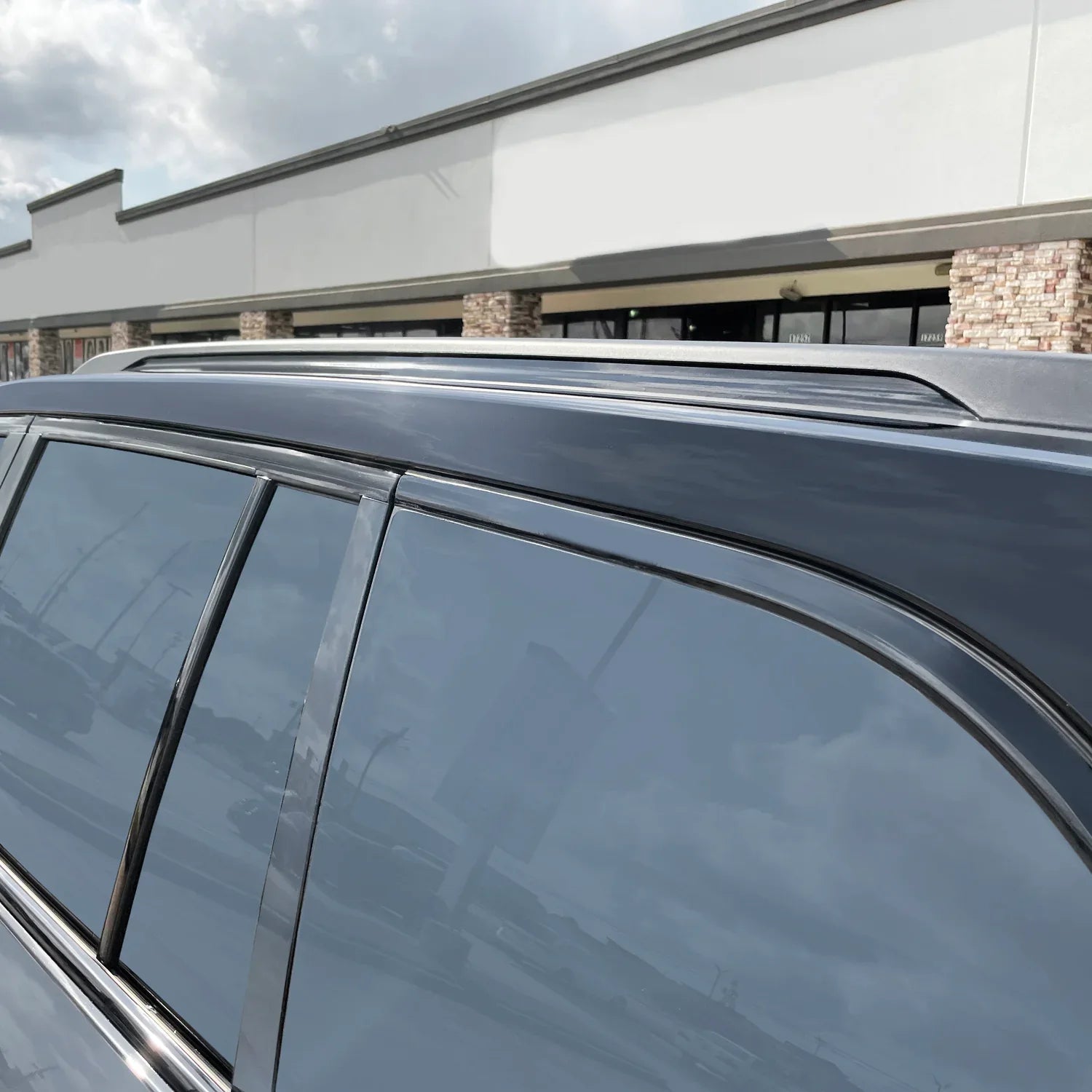 2022-2026 Jeep Grand Cherokee | Roof Rack Trim Chrome Delete PreCut Vinyl Wrap