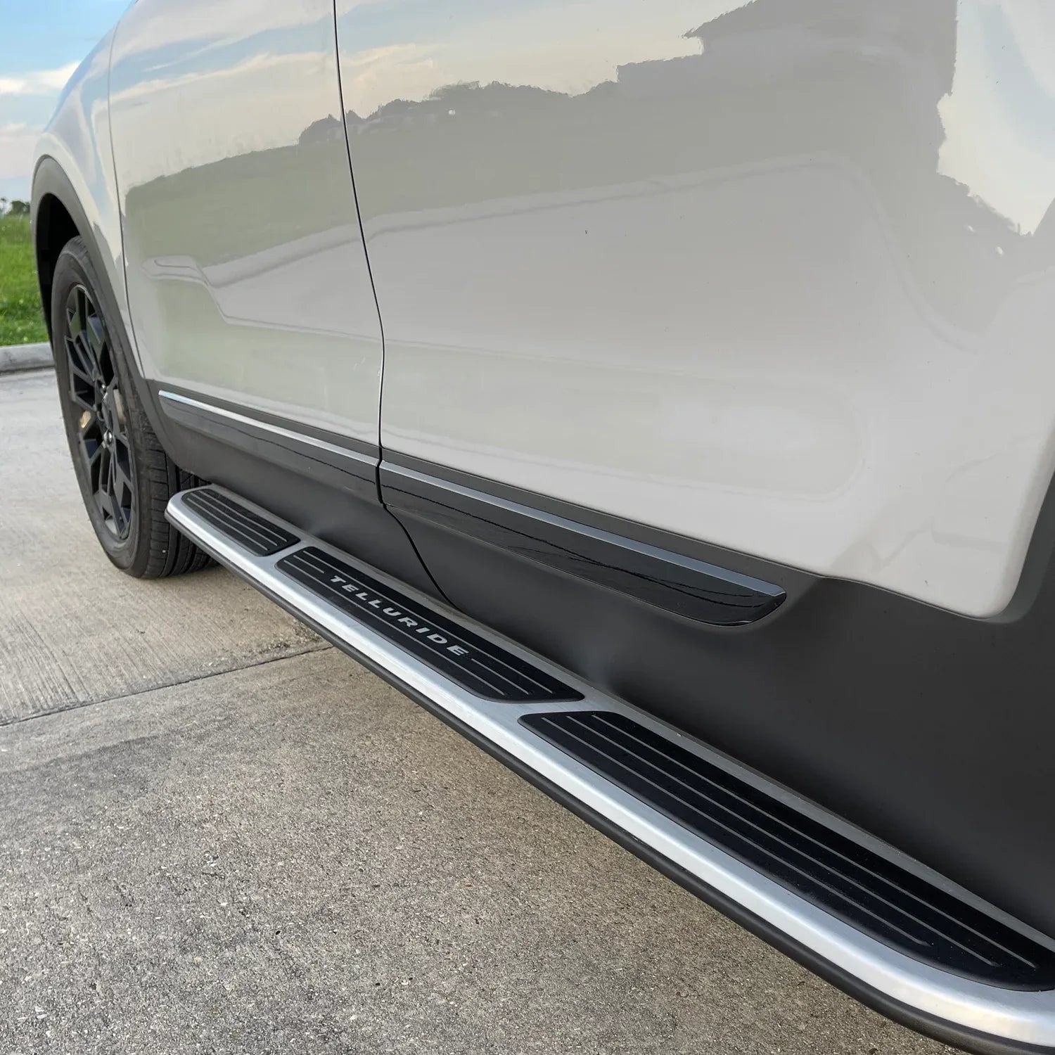 2020-2023 Kia Telluride | Door Molding Trim Chrome Delete PreCut Vinyl Wrap