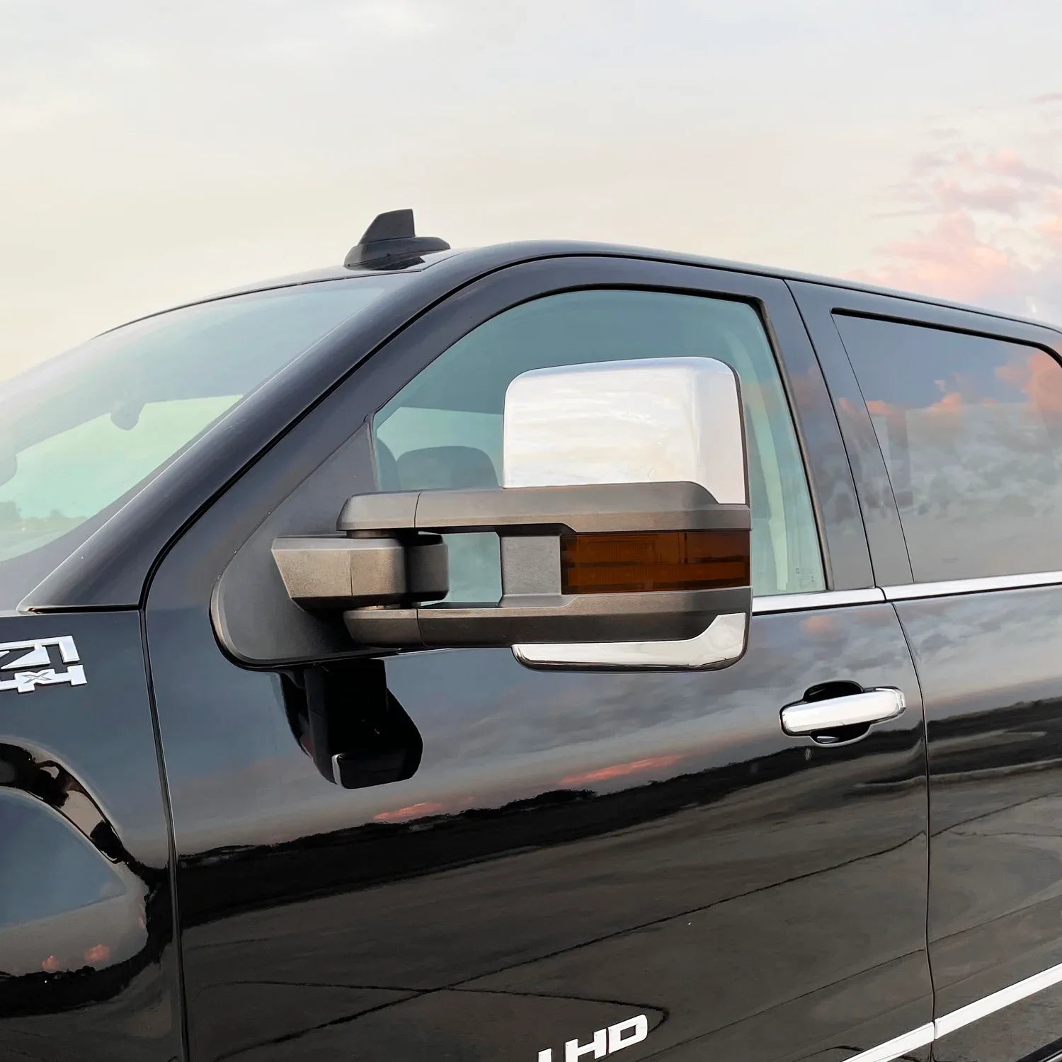 2015-2019 GMC Sierra 2500 / 3500 | Mirror Turn Signal PreCut Tint Overlays