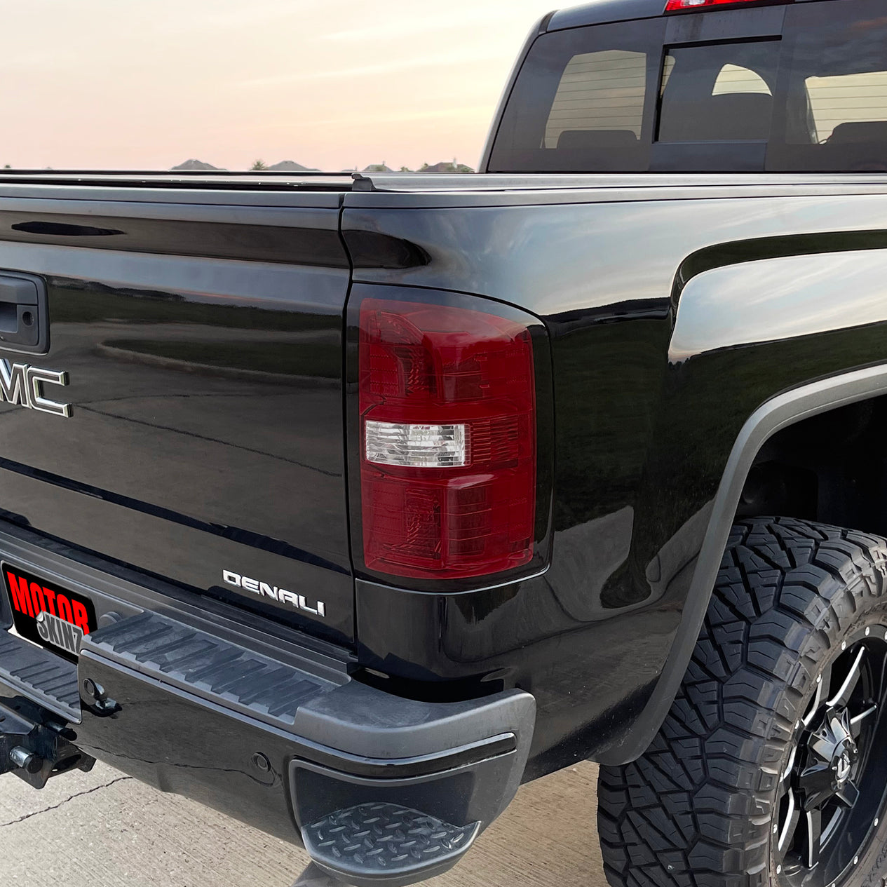 2014-2018 GMC Sierra 1500 | Tail Light Cutout PreCut Tint Overlays